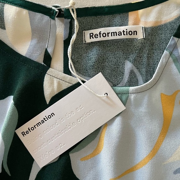 Reformation Frasier Dress in Lyra - Picture 10 of 16